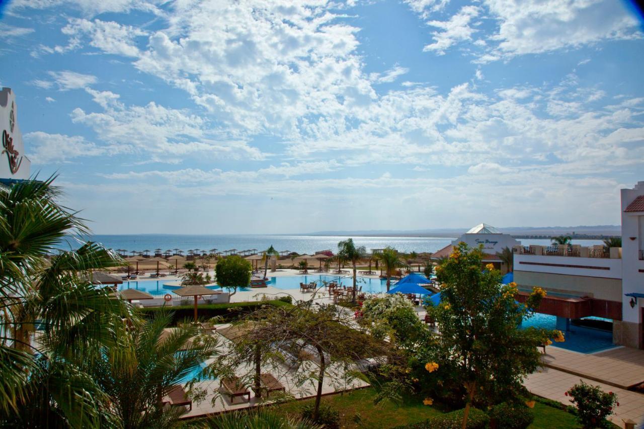 Lahami Bay Beach Resort Abū Ghuşūn エクステリア 写真