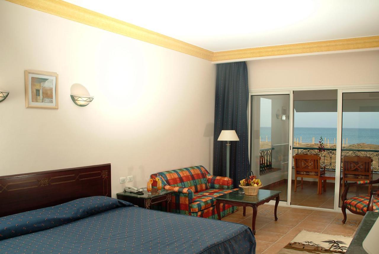 Lahami Bay Beach Resort Abū Ghuşūn エクステリア 写真